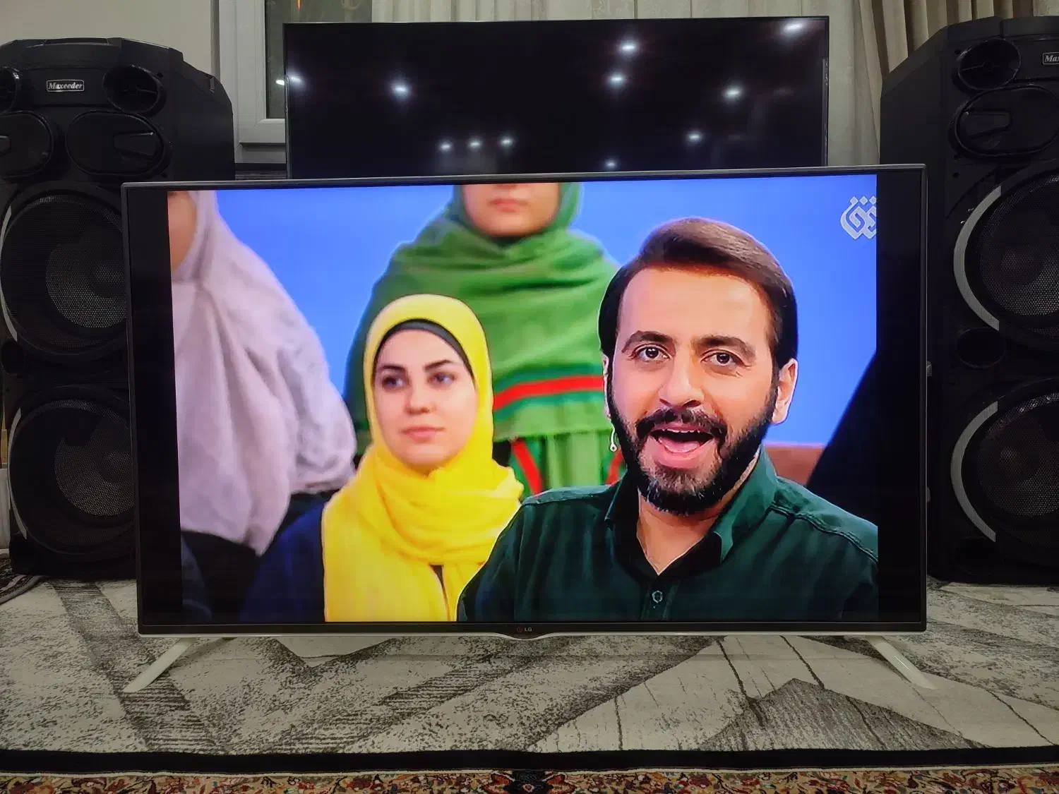 تلویزیون فروشی الجی55اینچ سالم سلامت|تلویزیون و پروژکتور|تاکستان, |دیوار