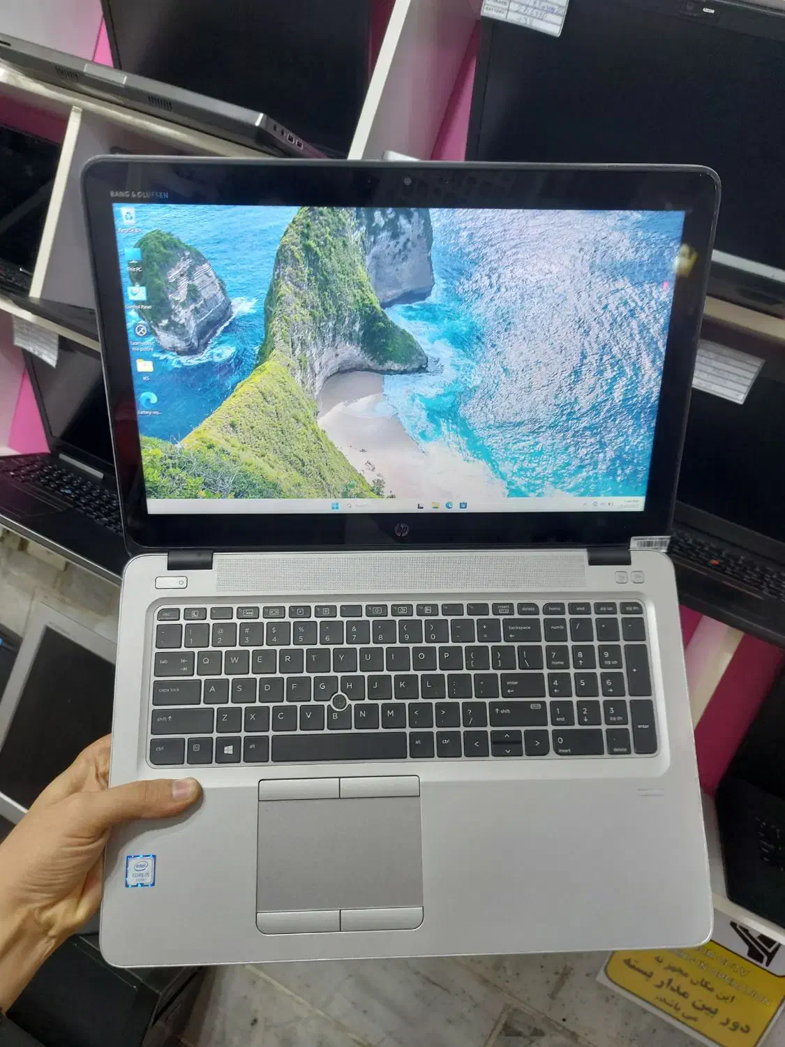 لپتاپ اسلیم سبک اچ پی لمسی i5 RAM16 SSD256 باکارتن|رایانه همراه|کرج, گلشهر|دیوار