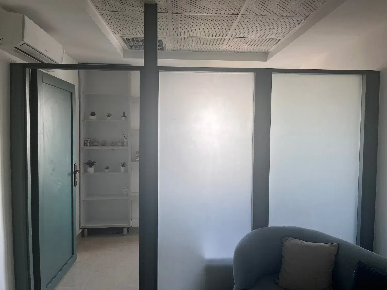 پارتیشن MDF شیشه‌ای نو، ۷.۵ متر|دفتر کار|بابل, |دیوار