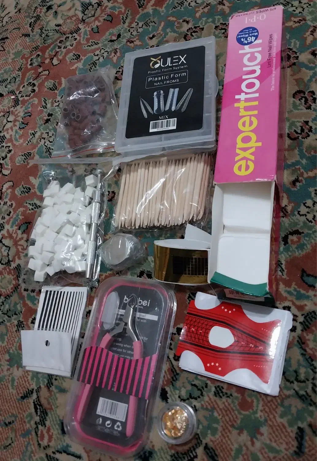 لوازم کامل کاشت ناخن قیمت توافقی|آرایشی، بهداشتی، درمانی|رشت, باهنر|دیوار