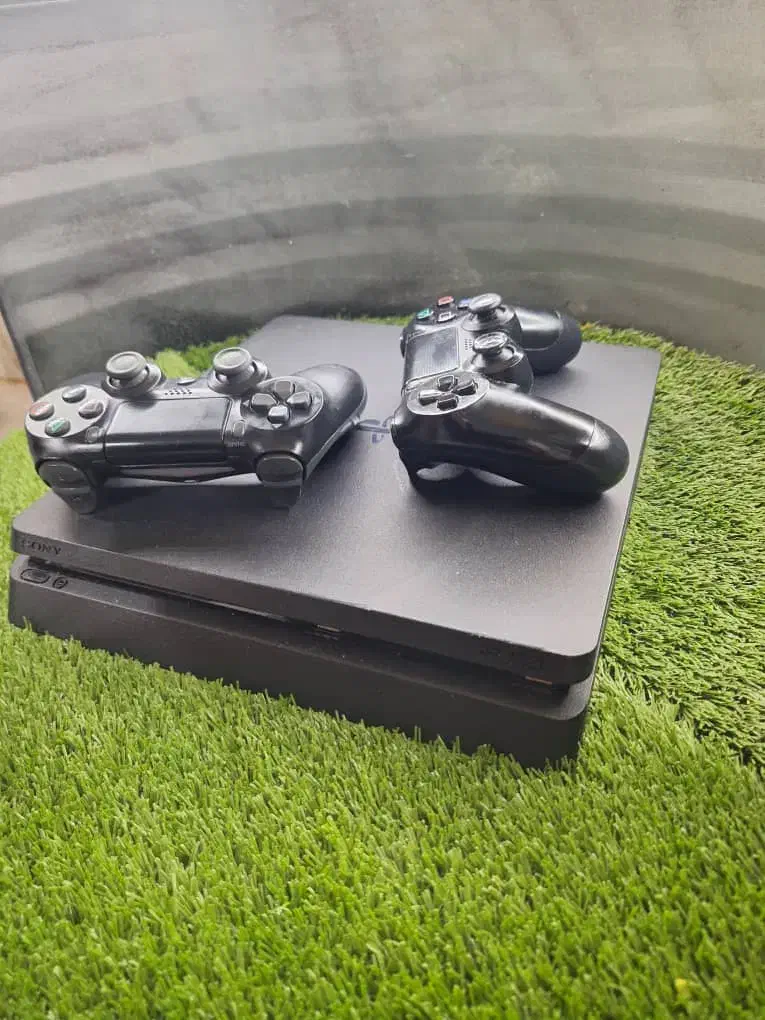 فروش ps4slim 1trb کپی خور|کنسول، بازی ویدئویی و آنلاین|بروجن, |دیوار