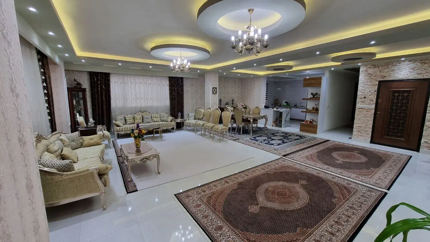 فروش210مترمنزل نوسازفول باصدمترمغازه با وام درشهرک|فروش خانه و ویلا|خوی, |دیوار