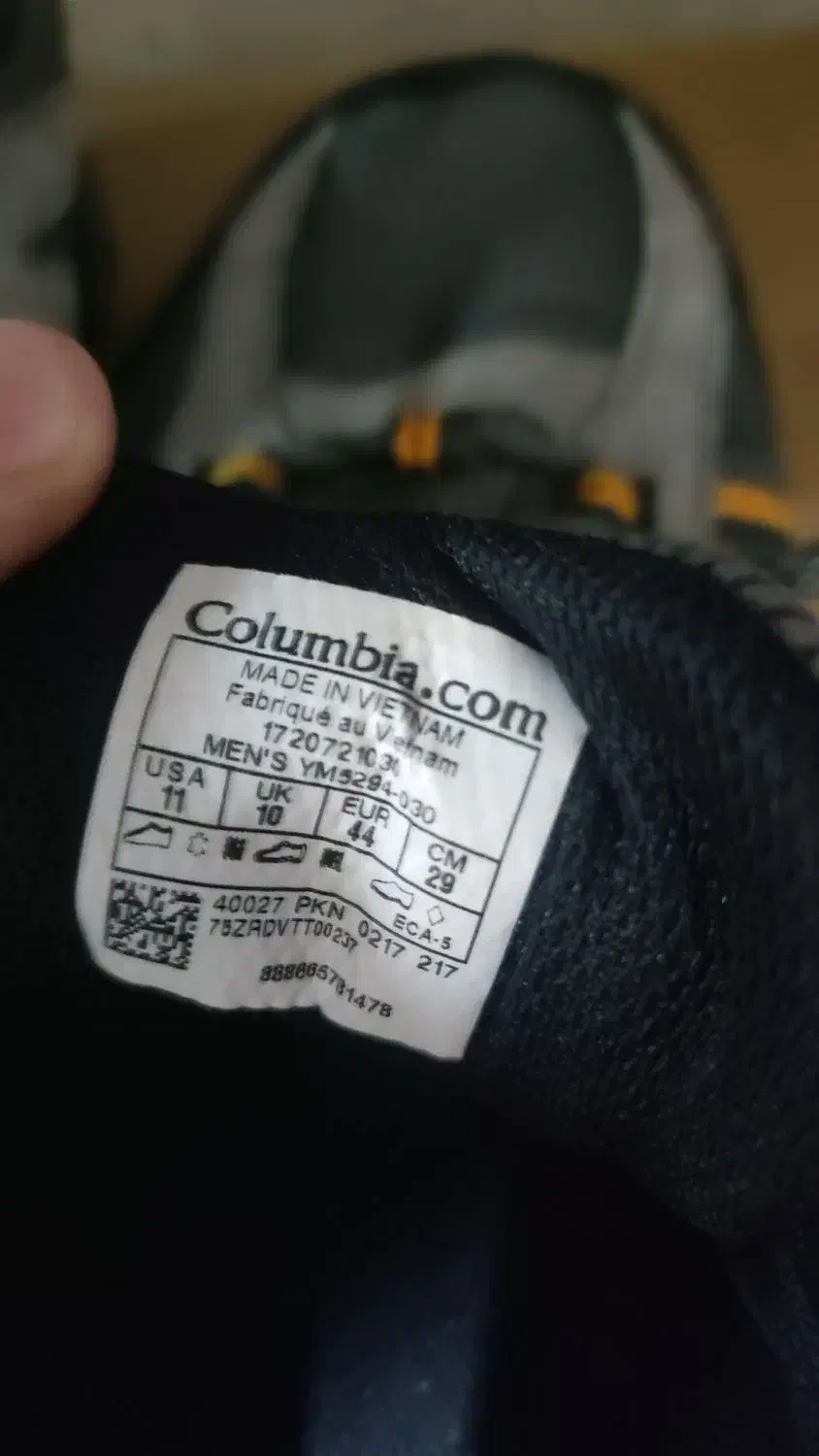 کفش کوهنوردیcolombia|کیف، کفش، کمربند|تبریز, |دیوار