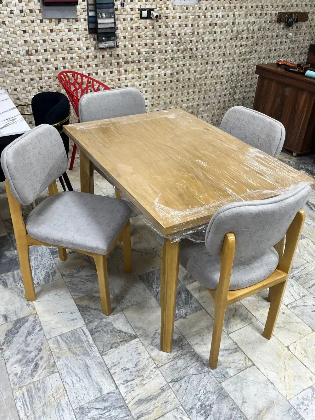 ناهارخوری میز صندلی متنوع تابش استورJ8|میز و صندلی غذاخوری|سنندج, |دیوار