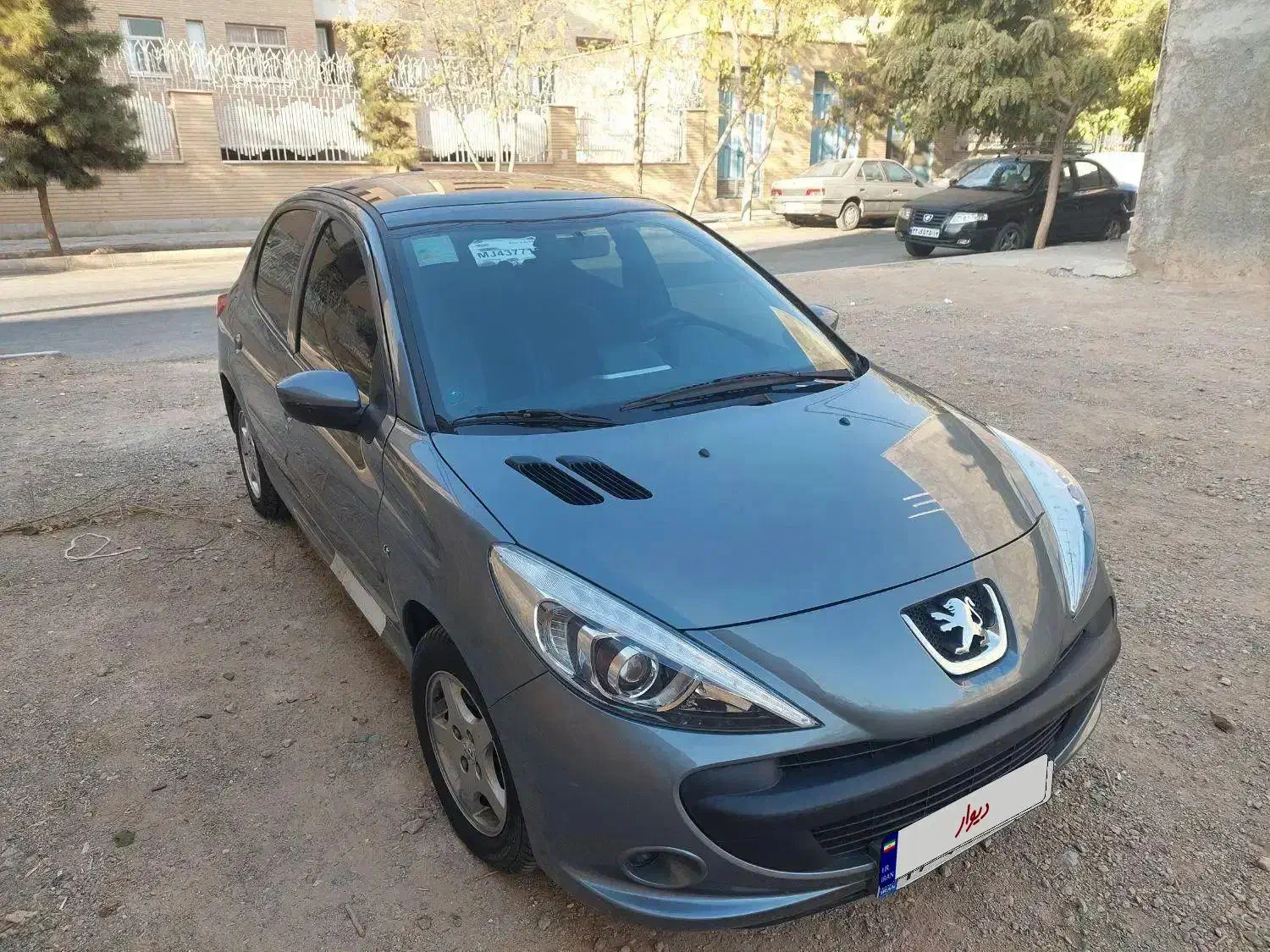 ۲۰۷ پانا خانگی درحد صفر|خودرو سواری و وانت|اصفهان, سپاهان‌شهر|دیوار