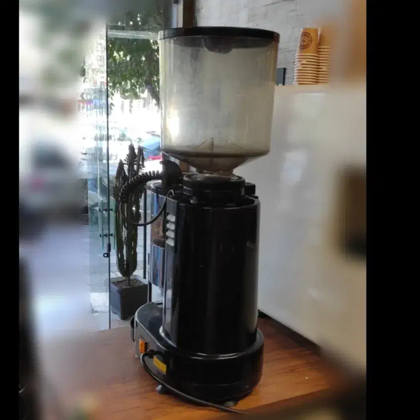 آسیاب قهوه ایتالیایی RR45 برند ررووسی|خردکن، آسیاب، غذاساز|کرج, ساسانی (قلمستان)|دیوار