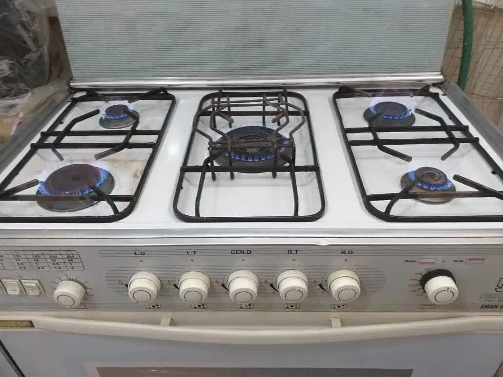 اجاق گاز ۵شعله|اجاق گاز و لوازم برقی پخت‌وپز|فولادشهر, B5|دیوار