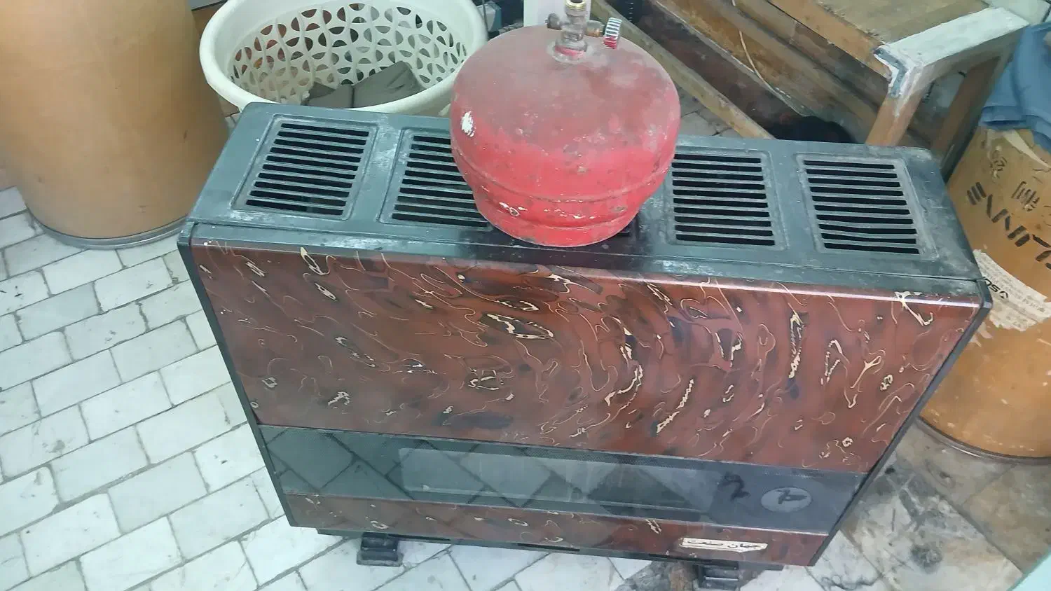 بخاری وپیکنیک سالم|بخاری، هیتر، شومینه|بروجرد, |دیوار