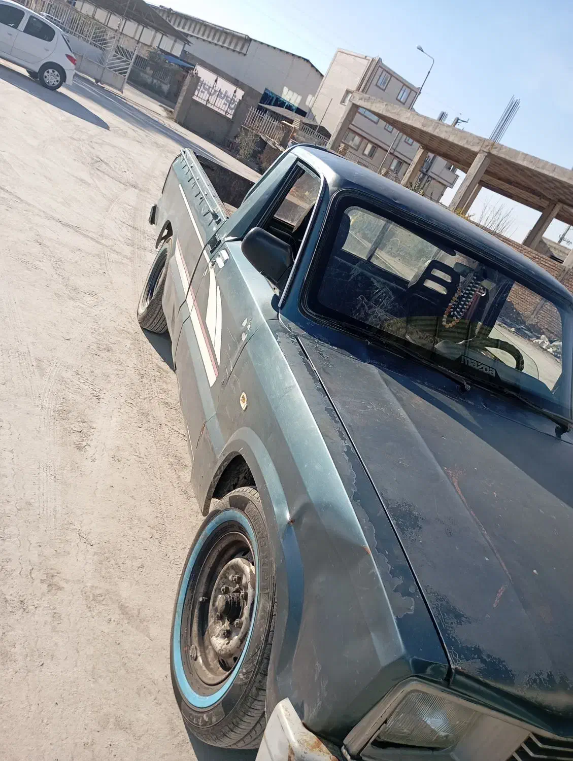 مزدا ۲۰۰۰|خودرو سواری و وانت|گنبد کاووس, |دیوار