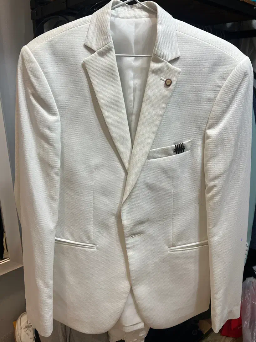 کت تک|لباس|رشت, لاکانی|دیوار