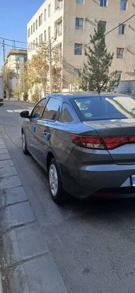 تارا v1 بی رنگ در حدمدل ۴۰۲|خودرو سواری و وانت|کرج, باغستان|دیوار