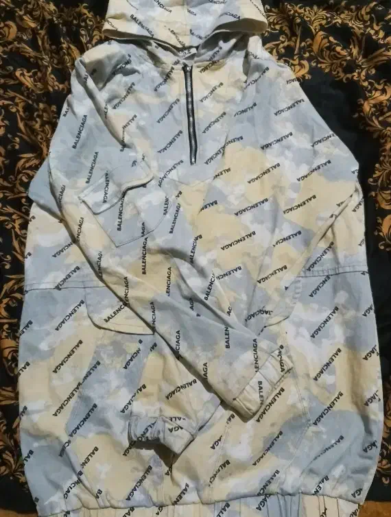 هودی دخترانه حراج|لباس|قم, ولیعصر|دیوار