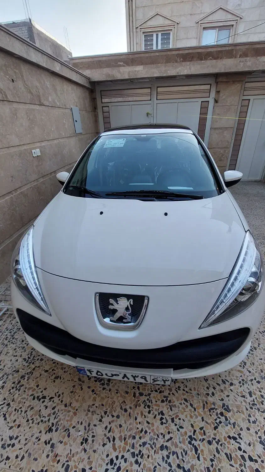 ۲۰۷ سقف شیشه ای پانوراما tu5 سال۱۴۰۴|خودرو سواری و وانت|زرقان, |دیوار