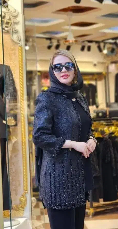 نیازمند فروشنده خانوم در مانتو فروشی|استخدام خدمات فروشگاه و رستوران|اصفهان, پروین|دیوار