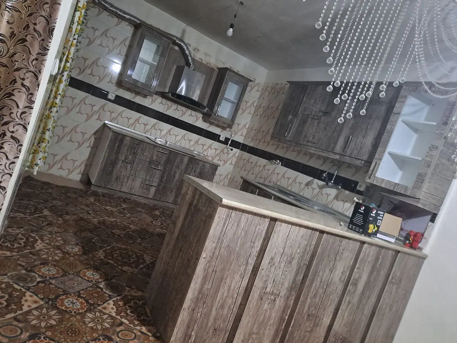 فروشی|فروش آپارتمان|سراوان, |دیوار