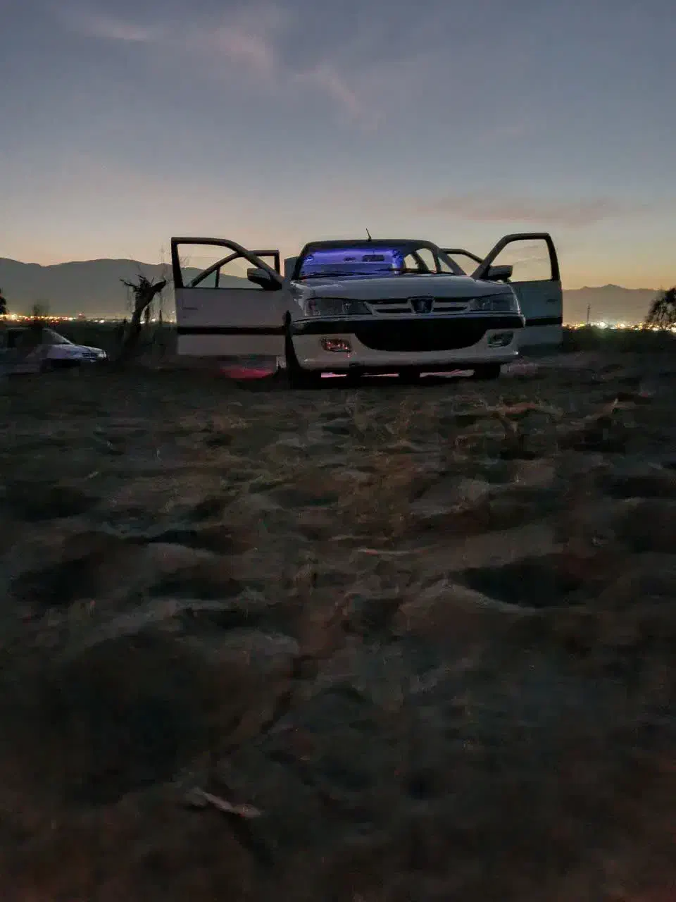 پژو پارس|خودرو سواری و وانت|کاشان, حاج جمال|دیوار