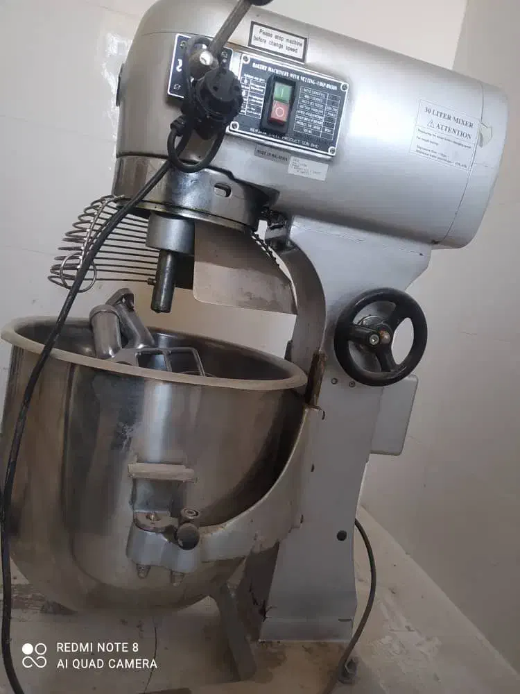 آسیاب گندم و برنج ومیکسر صنعتب برجیا 30 لیتری|ماشینآلات صنعتی|خلخال, |دیوار