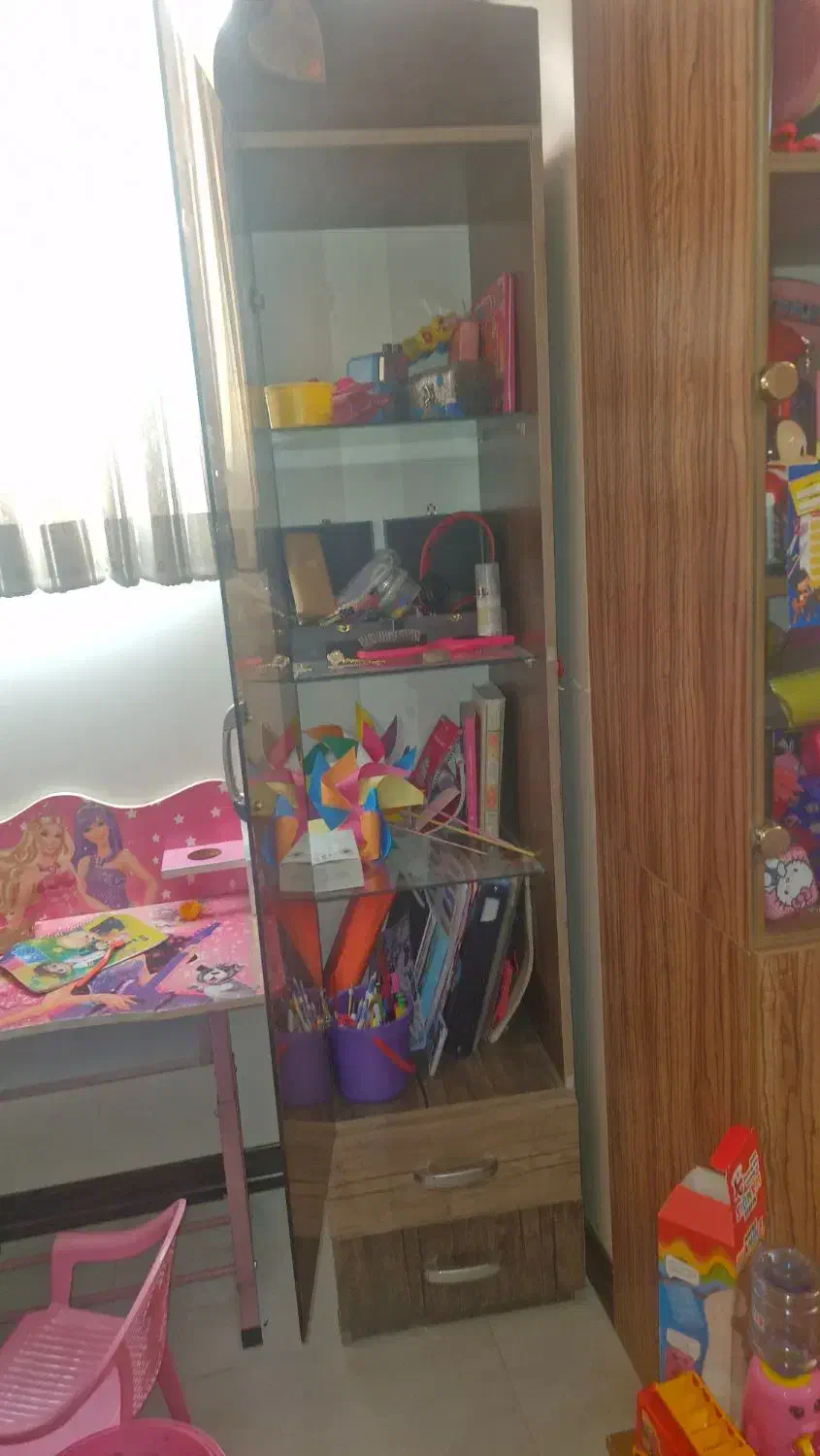 ویترین قفسه کشو   کمد کودک|اسباب و اثاث بچه|اصفهان, سرچشمه|دیوار