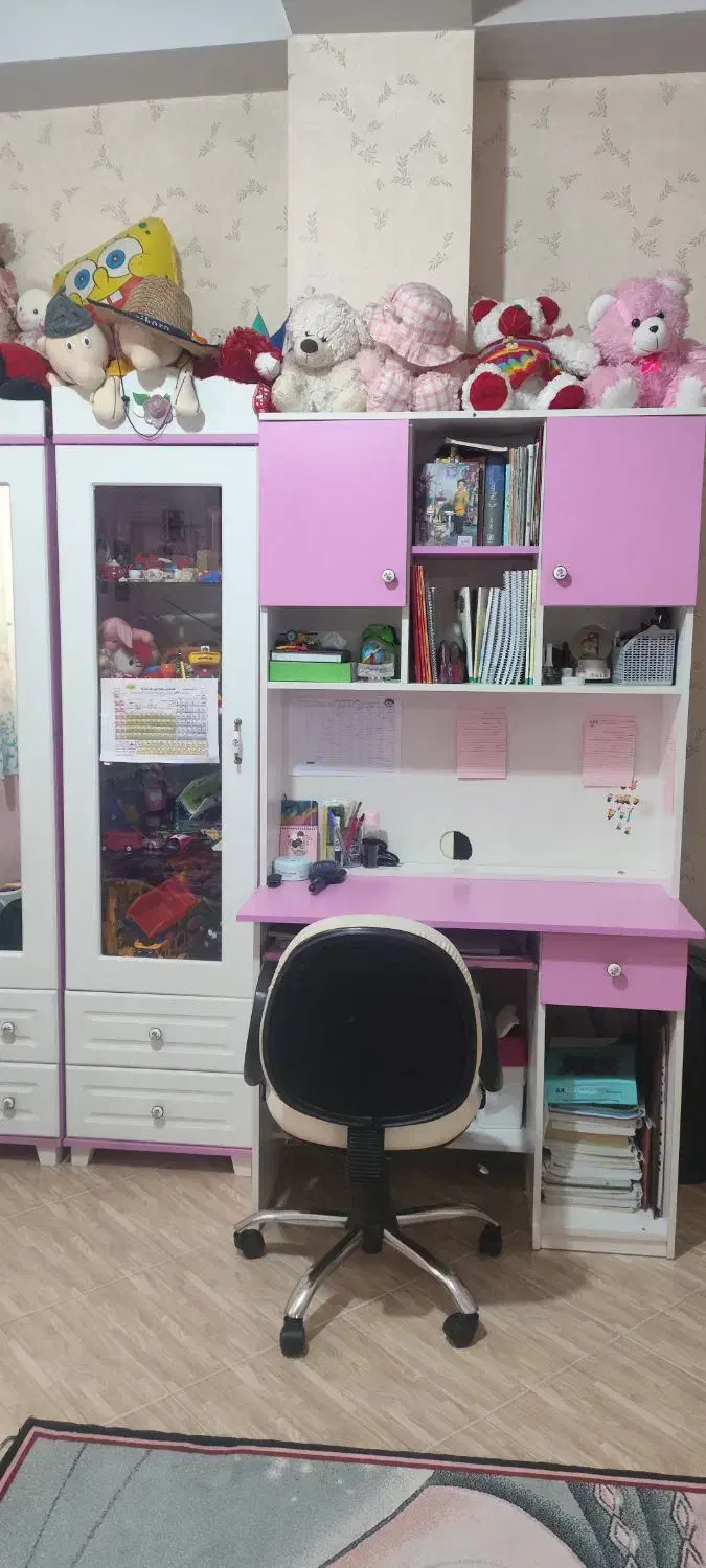 تخت و کمد نوجوان|تخت و سرویس خواب|کرج, اصفهانیها|دیوار