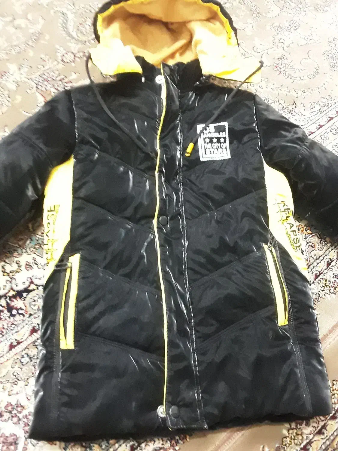 کاپشن پسرانه در حد نو|کفش و لباس بچه|املش, |دیوار