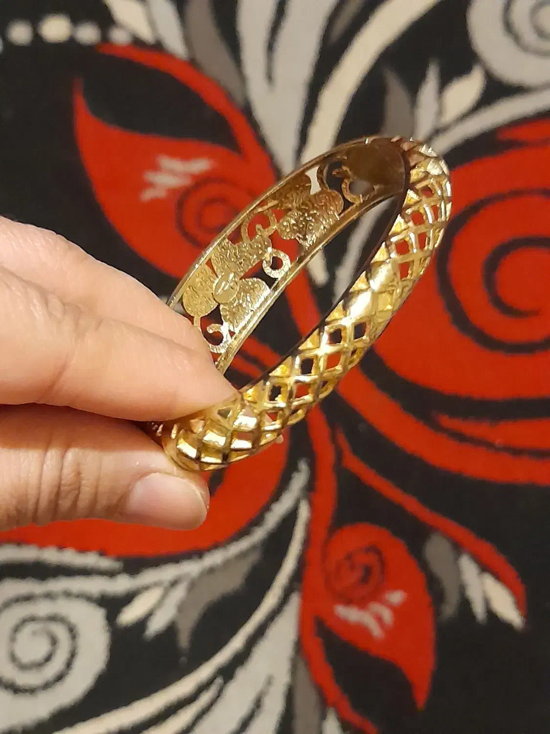 دستبند برنجی رنگ ثابت مثل نونو|بدلیجات|قم, زنبیل آباد|دیوار