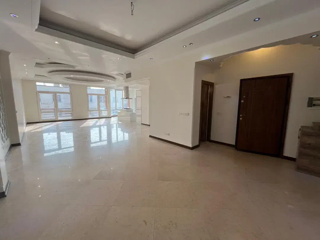 فرمانیه شرقی۱۶۵متر ۳خوابه تکواحدی