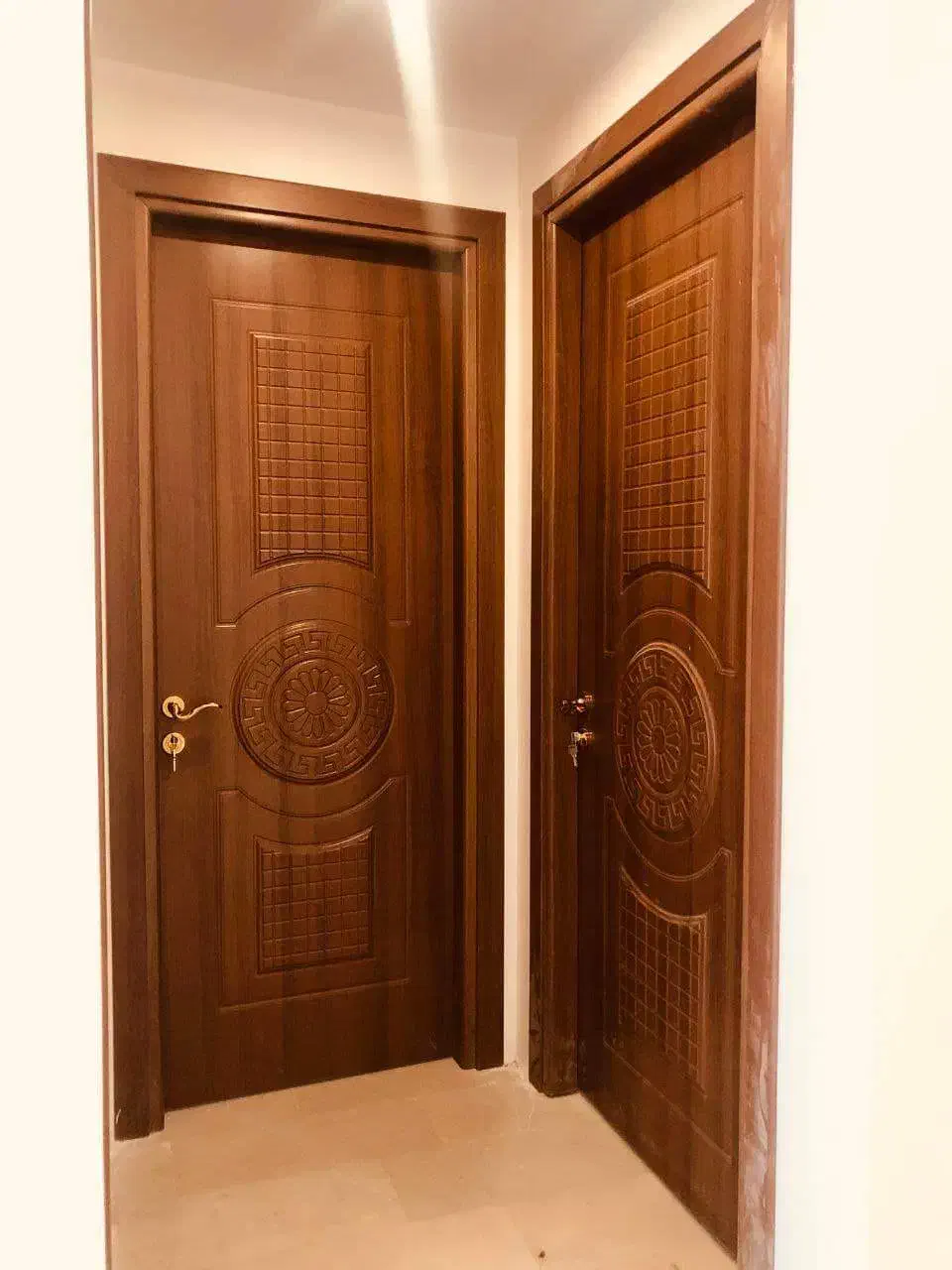 نصب درب اتاقی سرویس ودرب ضدسرقت نصاب|خدمات پیشه و مهارت|خرمآباد (تنکابن), |دیوار