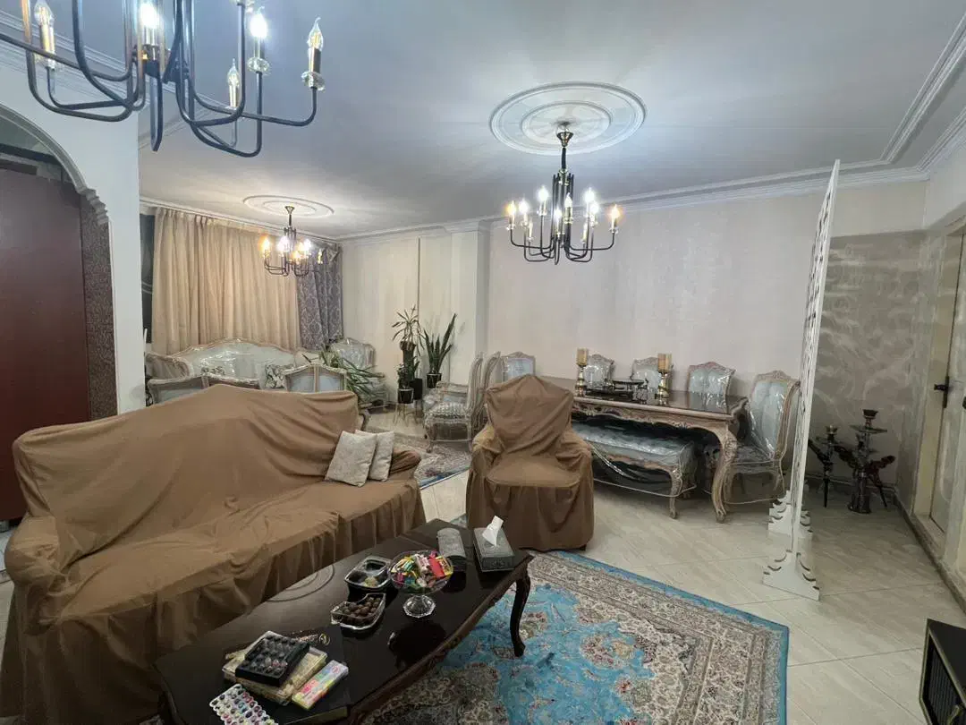 90متر سالن پرده خور باپارکینگ و 12مترانباری