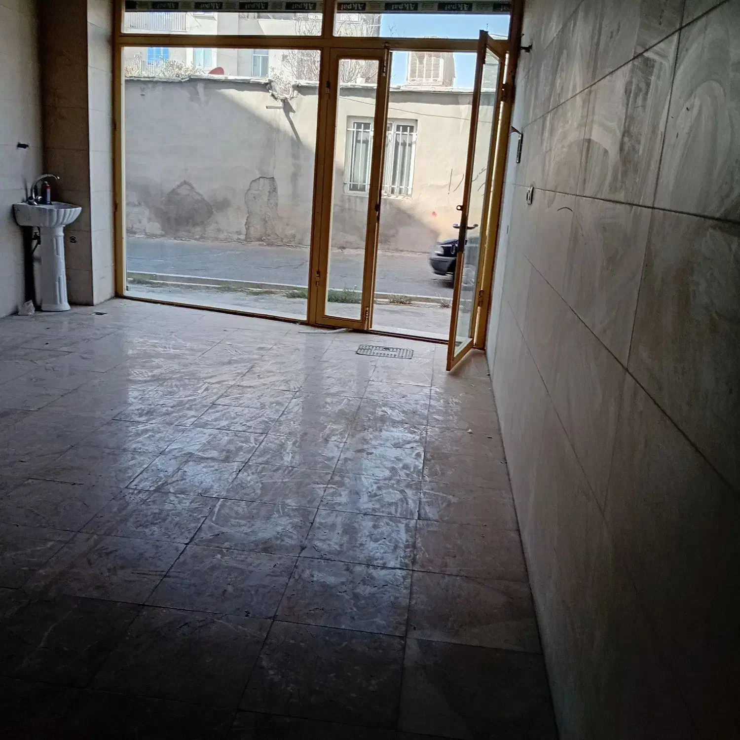 اجاره مغازه حدود ۴۰متر|اجارهٔ مغازه و غرفه|هشتگرد, هشتگرد قدیم|دیوار