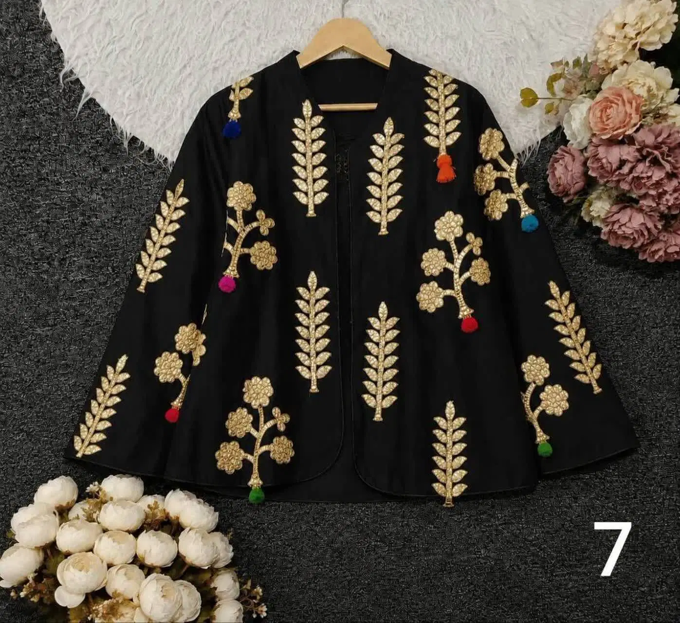 1.250|لباس|اصفهان, نقش جهان|دیوار