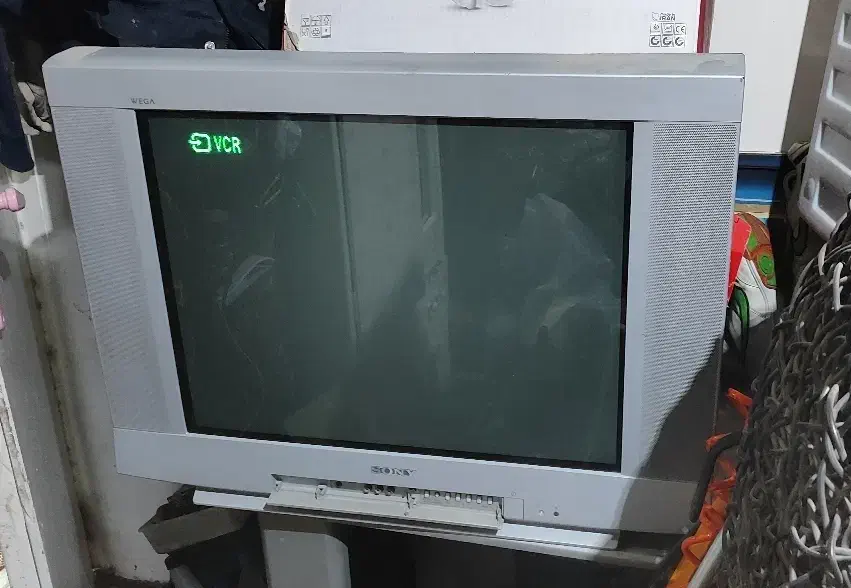 تلویزیون قدیمی بزرگ سنگین 29 اینچ|تلویزیون و پروژکتور|مشهد, مهدی آباد|دیوار