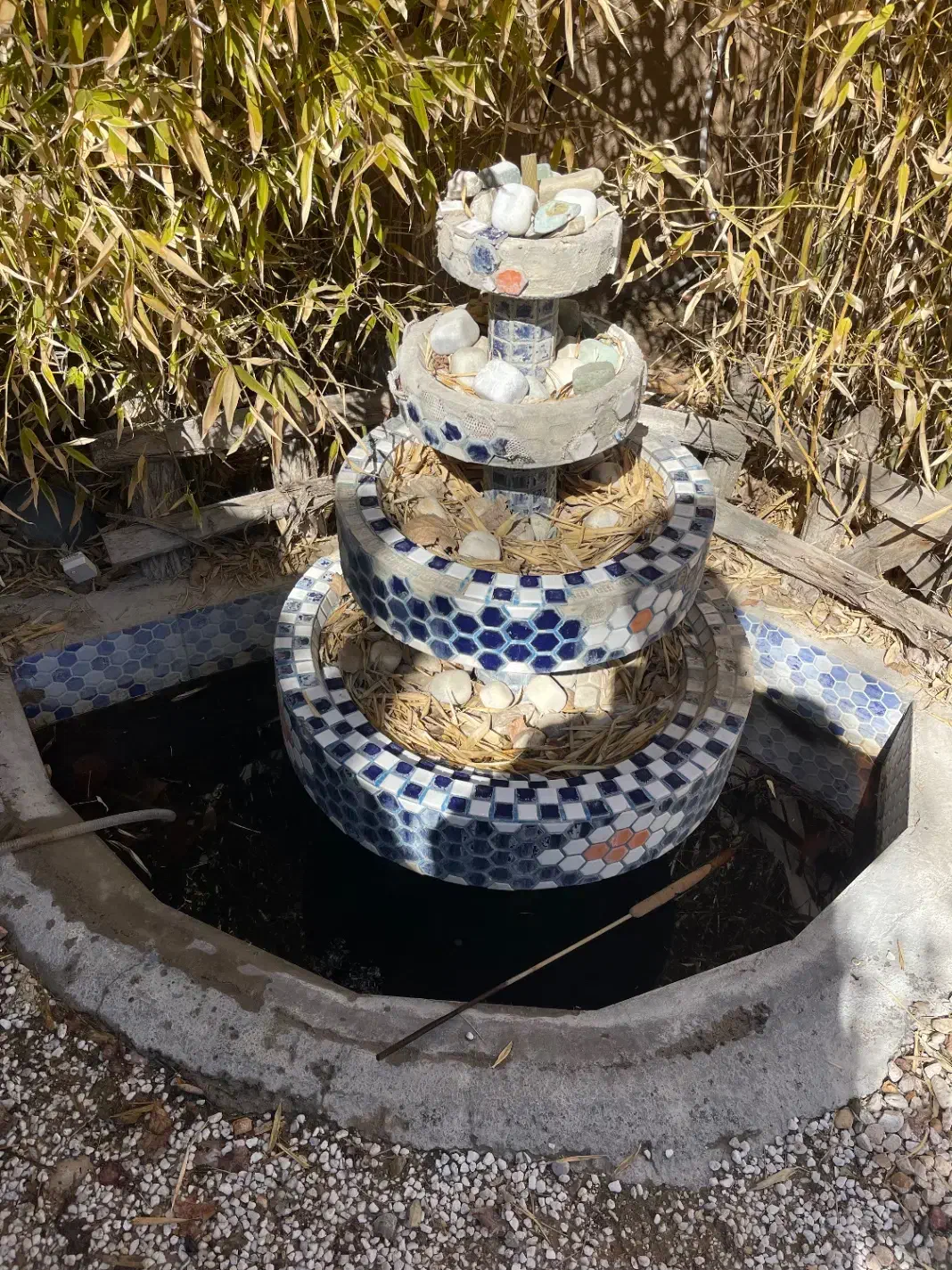 اب نما|مجسمه، تندیس، ماکت|شیراز, انجیره|دیوار