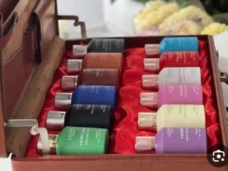 ادکلن عطر لدورا|آرایشی، بهداشتی، درمانی|شیراز, شهرک مدرس|دیوار