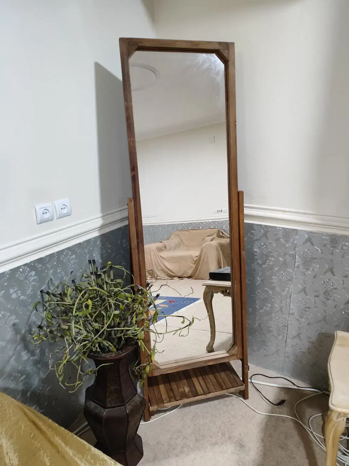 آینه|آینه|مسجد سلیمان, |دیوار