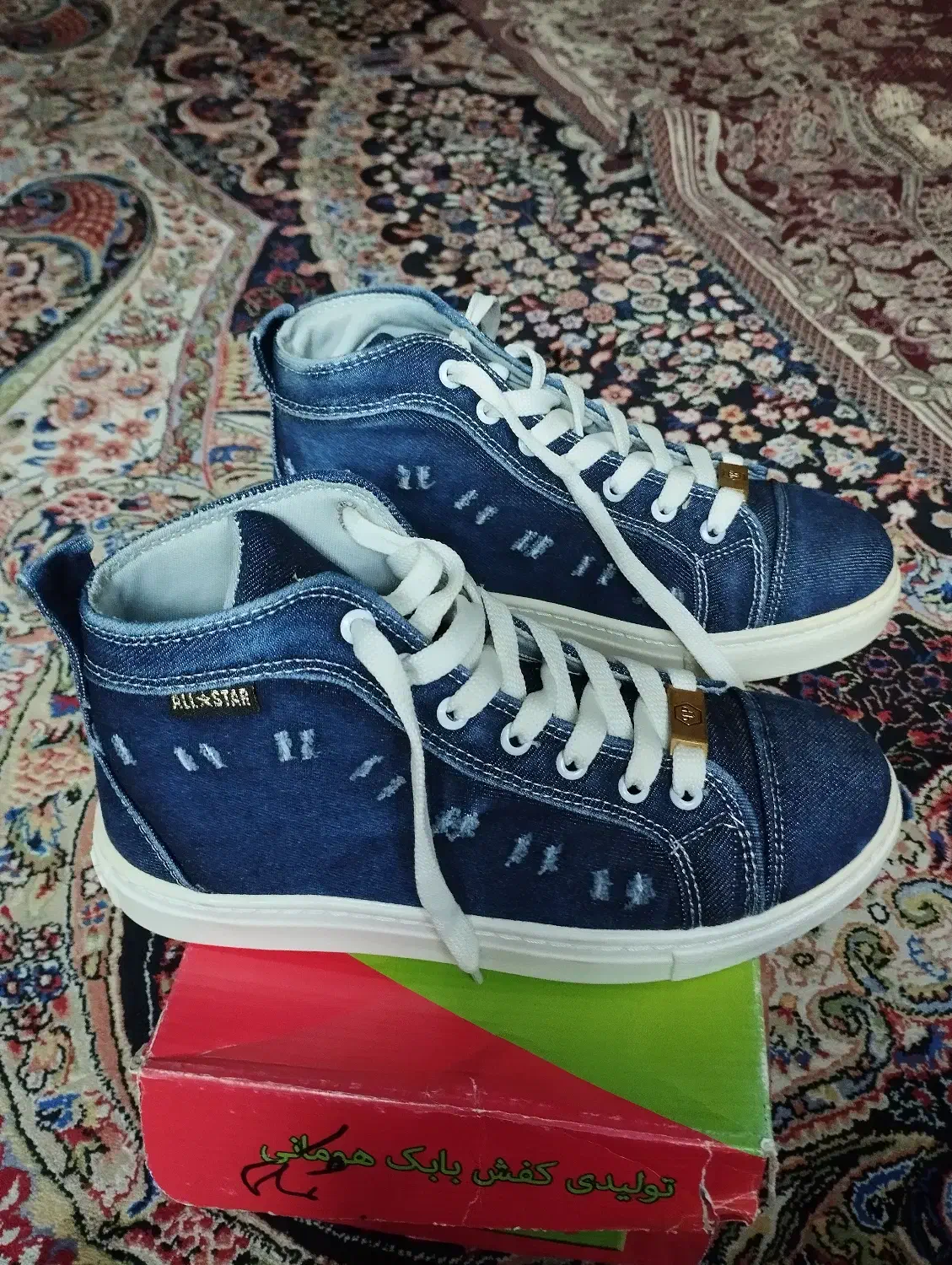 کفش|کیف، کفش، کمربند|سنندج, |دیوار