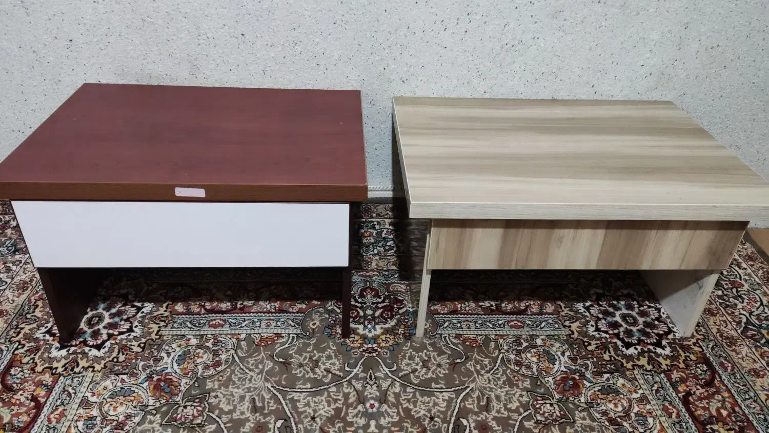 میز تحریر|میز تحریر و کامپیوتر|آفتاب, |دیوار