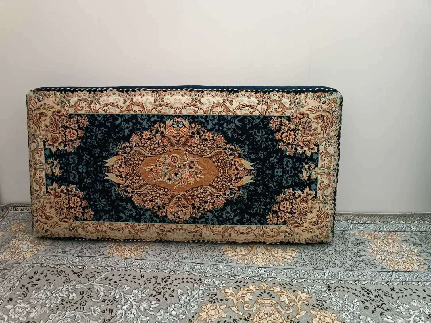 فروش 6 عدد پشتی|پشتی|رباط‌کریم, نصیرشهر|دیوار