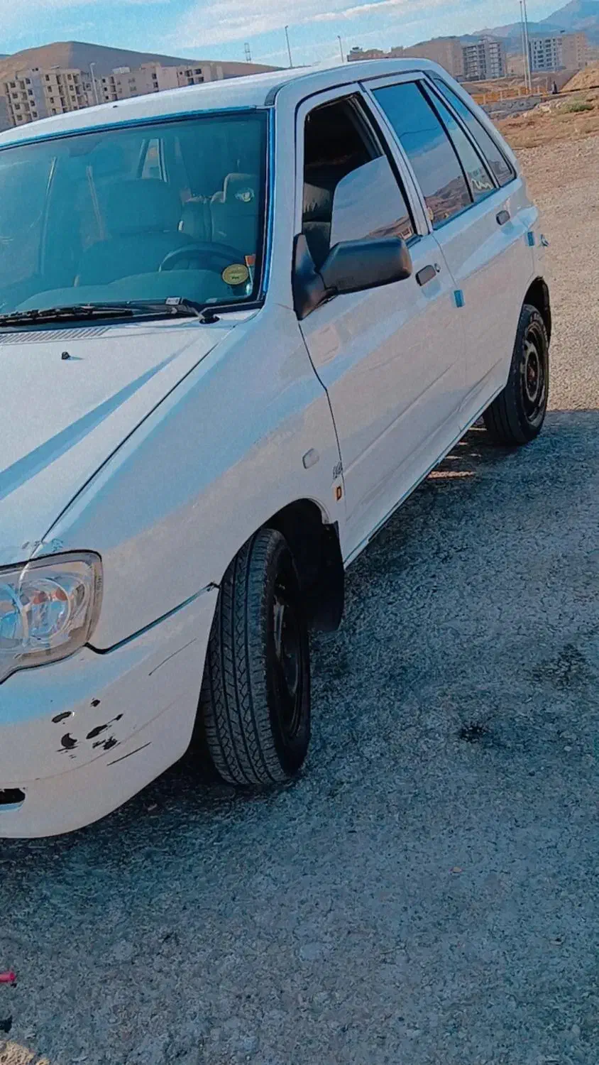 111 ex مدل ۹۴ .|خودرو سواری و وانت|شیراز, شهرک دارایی|دیوار