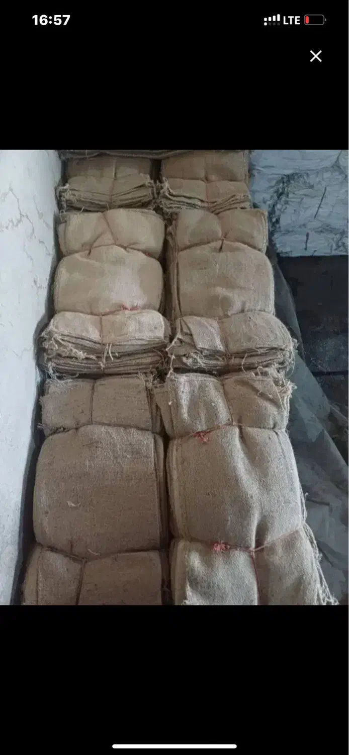 خریدفروش انواع گونی های نخی پلاستکی سنگریی و جامبو|عمده‌فروشی|شیراز, شاهچراغ|دیوار