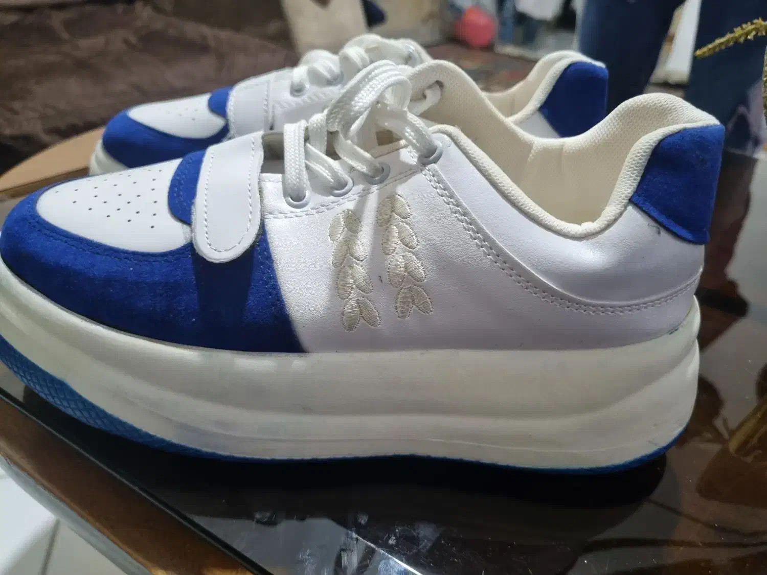 کفش کتونی زیبا|کیف، کفش، کمربند|محمدشهر, شهرک نگین|دیوار