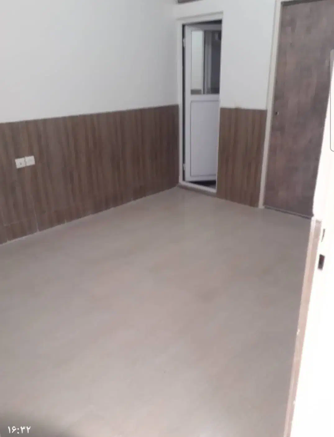 ملک ویلایی ۸۳ متری دربستی وردآورد