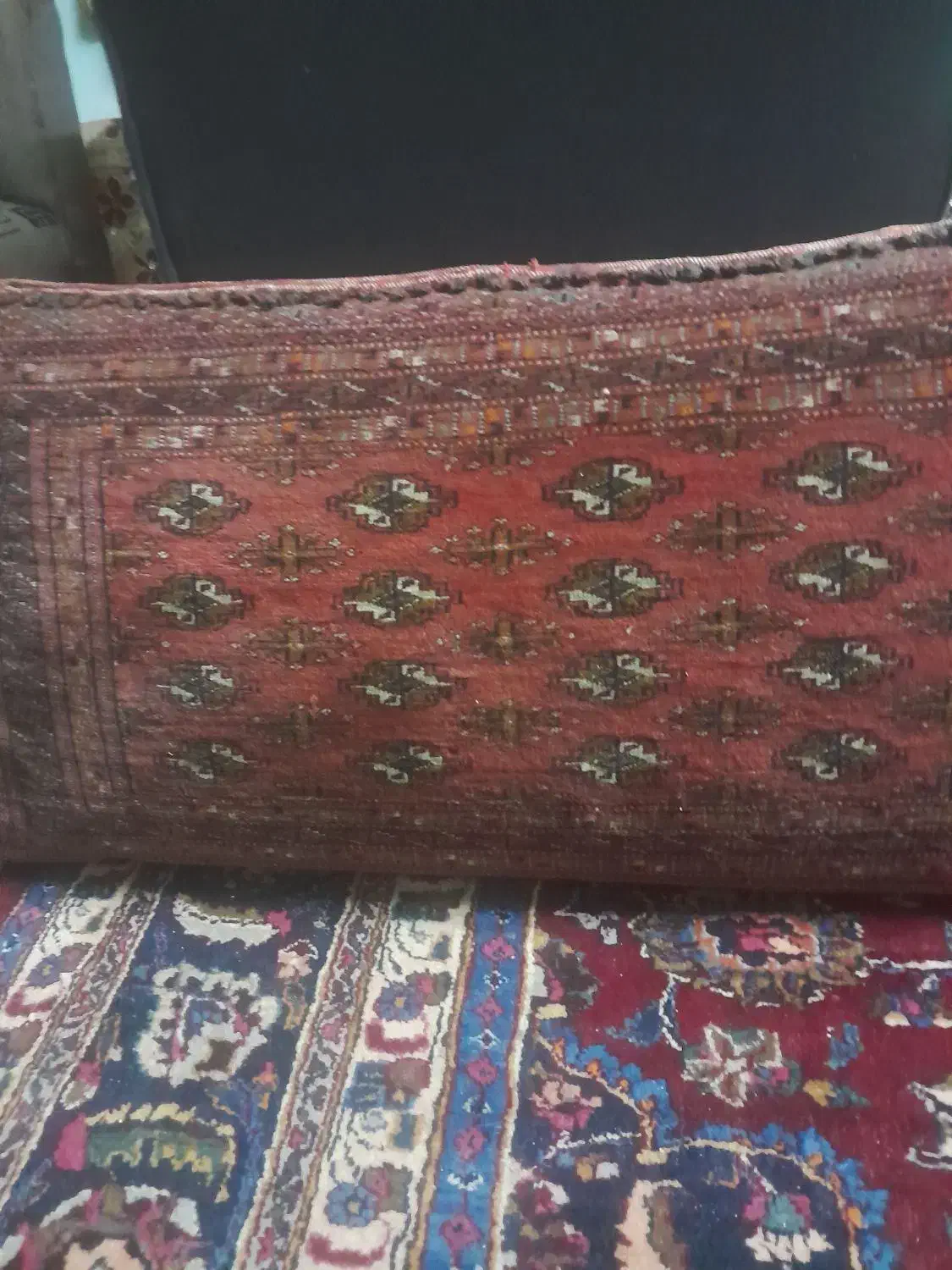 دودست پشتی دستبافت|پشتی|زاهدان, |دیوار