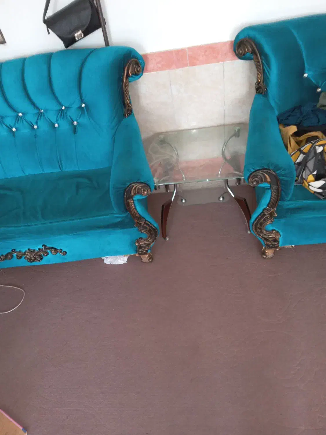 مبل ۷نفره درحدنو چون پول لازم دارم ۷۰۰۰۰۰۰ملیون|مبلمان خانگی و میز عسلی|گوگان, |دیوار