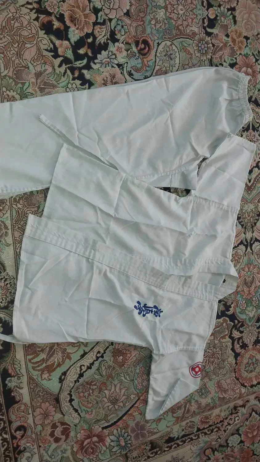 هوگو و لباس کاراته|تجهیزات ورزشی|اصفهان, عسگریه|دیوار