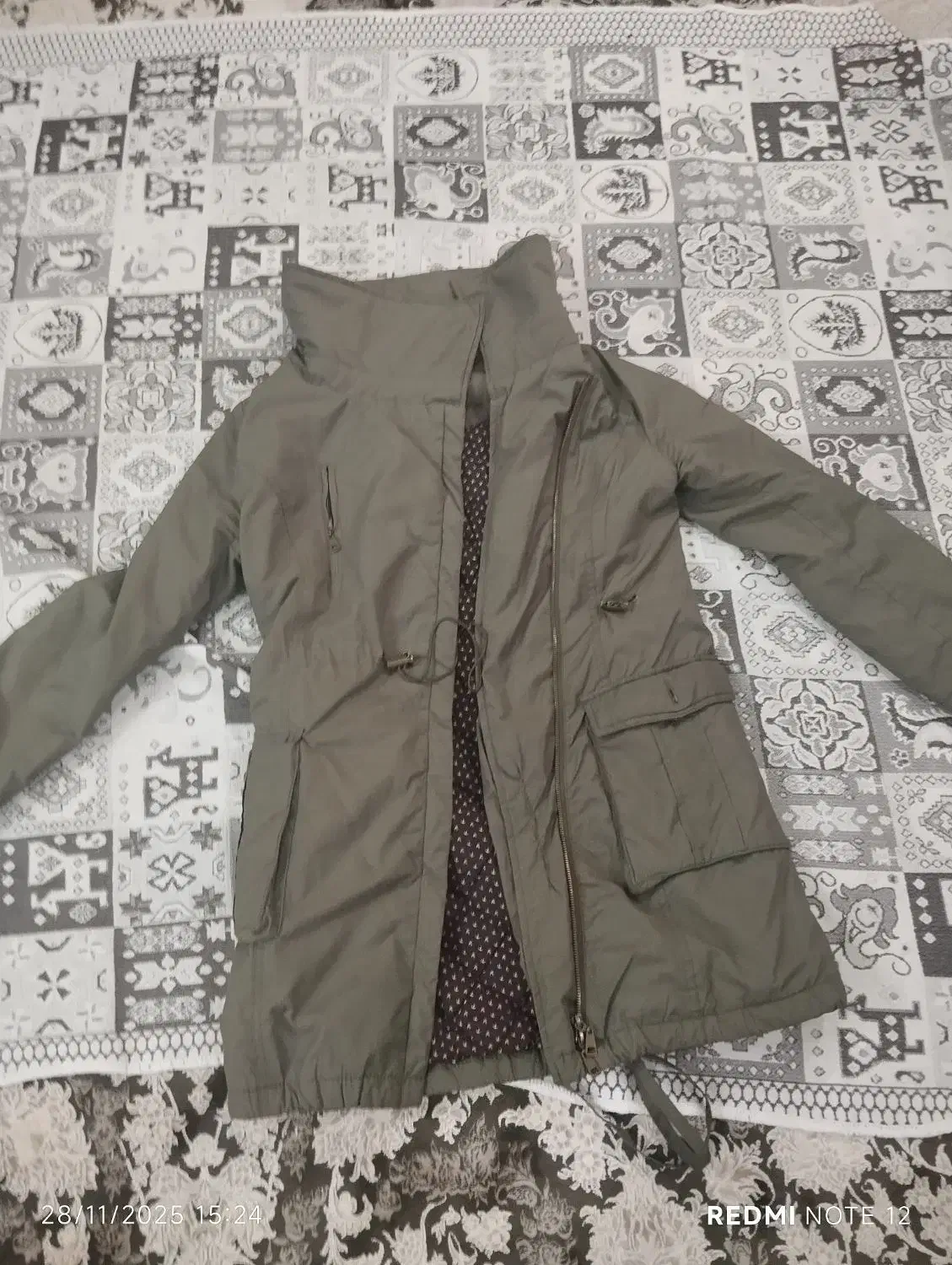 پالتو بارانی|لباس|فردیس, شهرک وحدت|دیوار