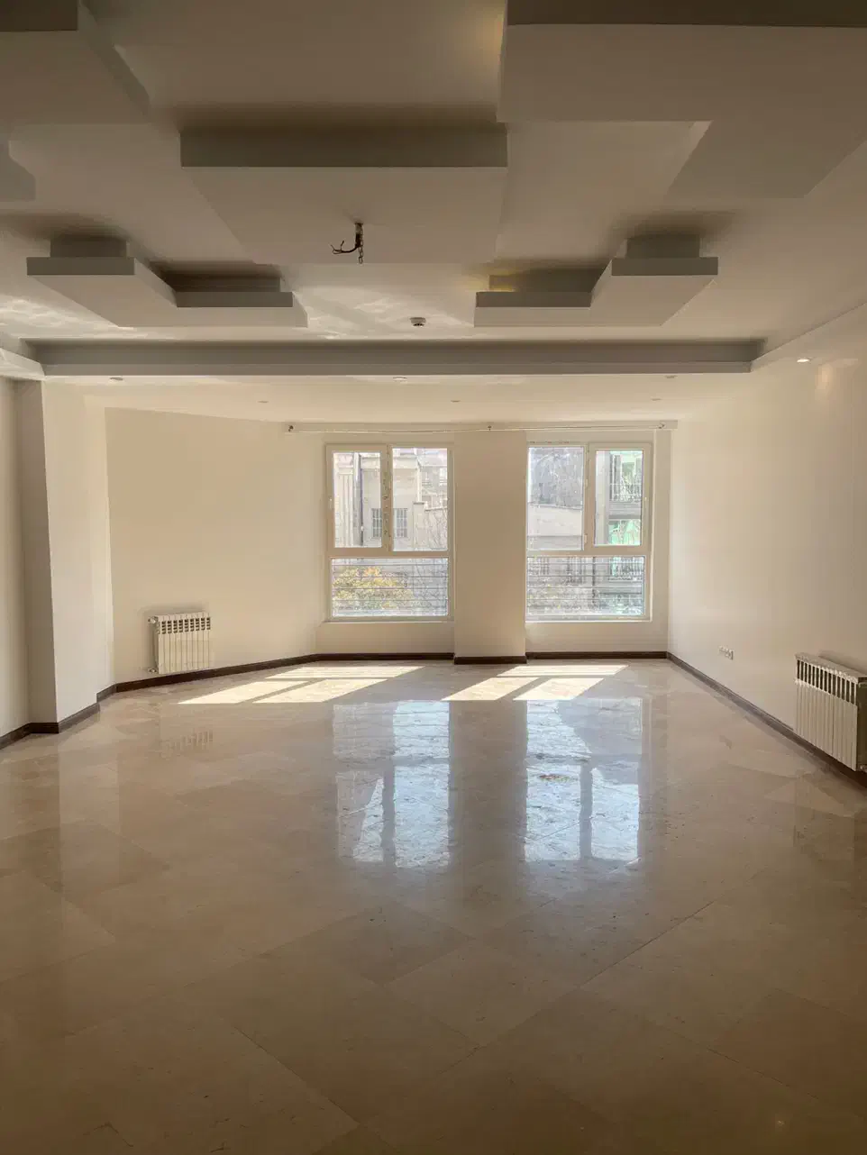 ۱۲۵ متر ۲پارکینگ بین سوم و چهارم ۵ساله پرده خور