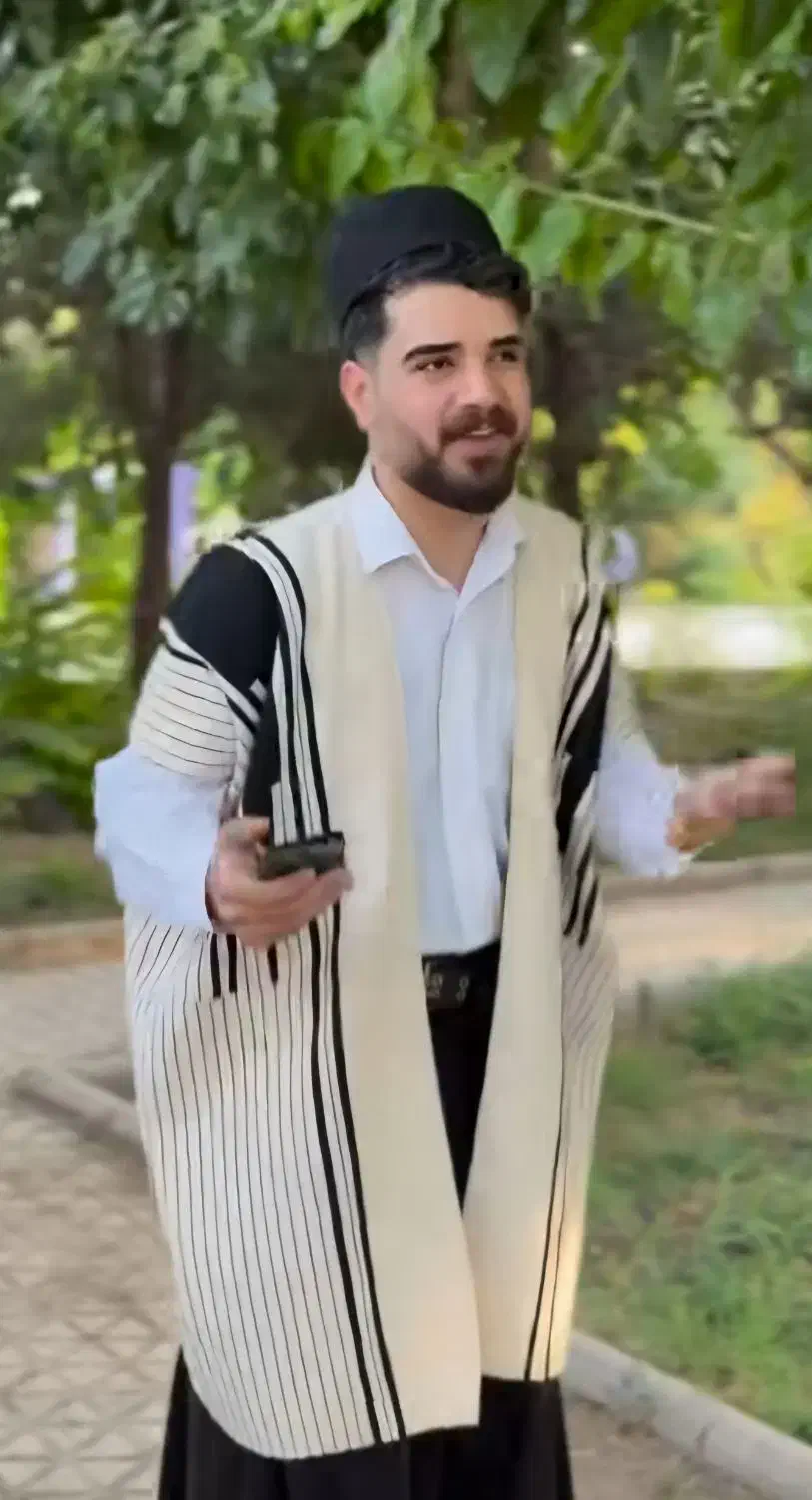 لباس بختیاری مردانه|لباس|بروجن, |دیوار