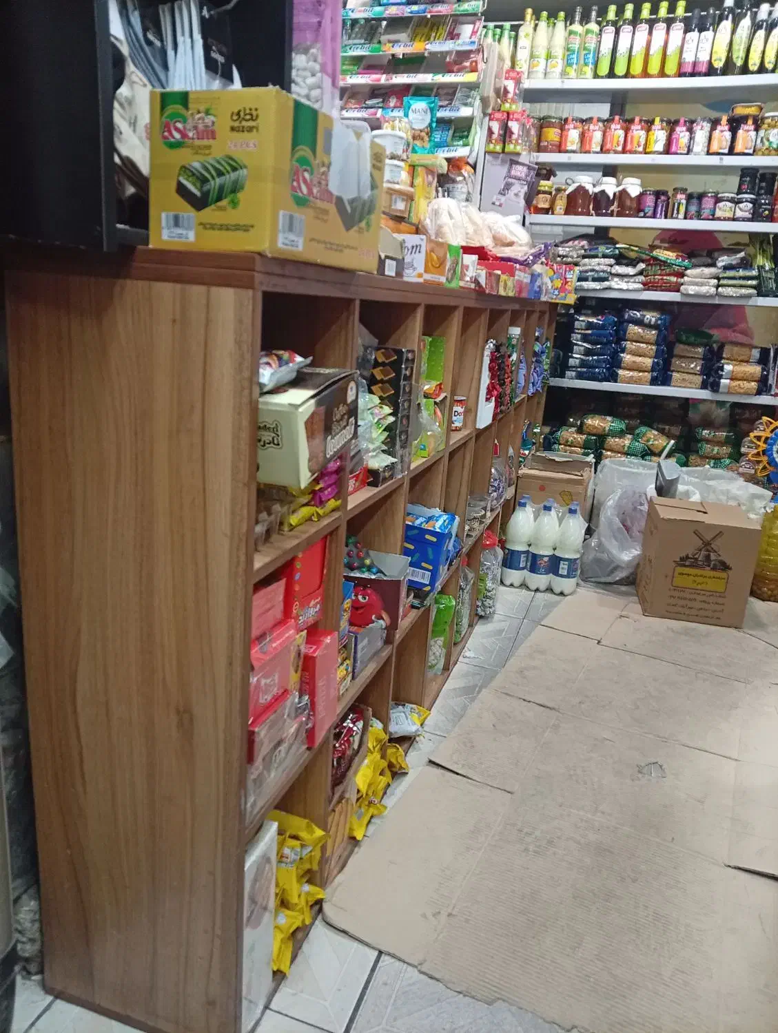 ویترین ام دی آف درجه یک|فروشگاه و مغازه|تهران, تهرانپارس جنوبی|دیوار