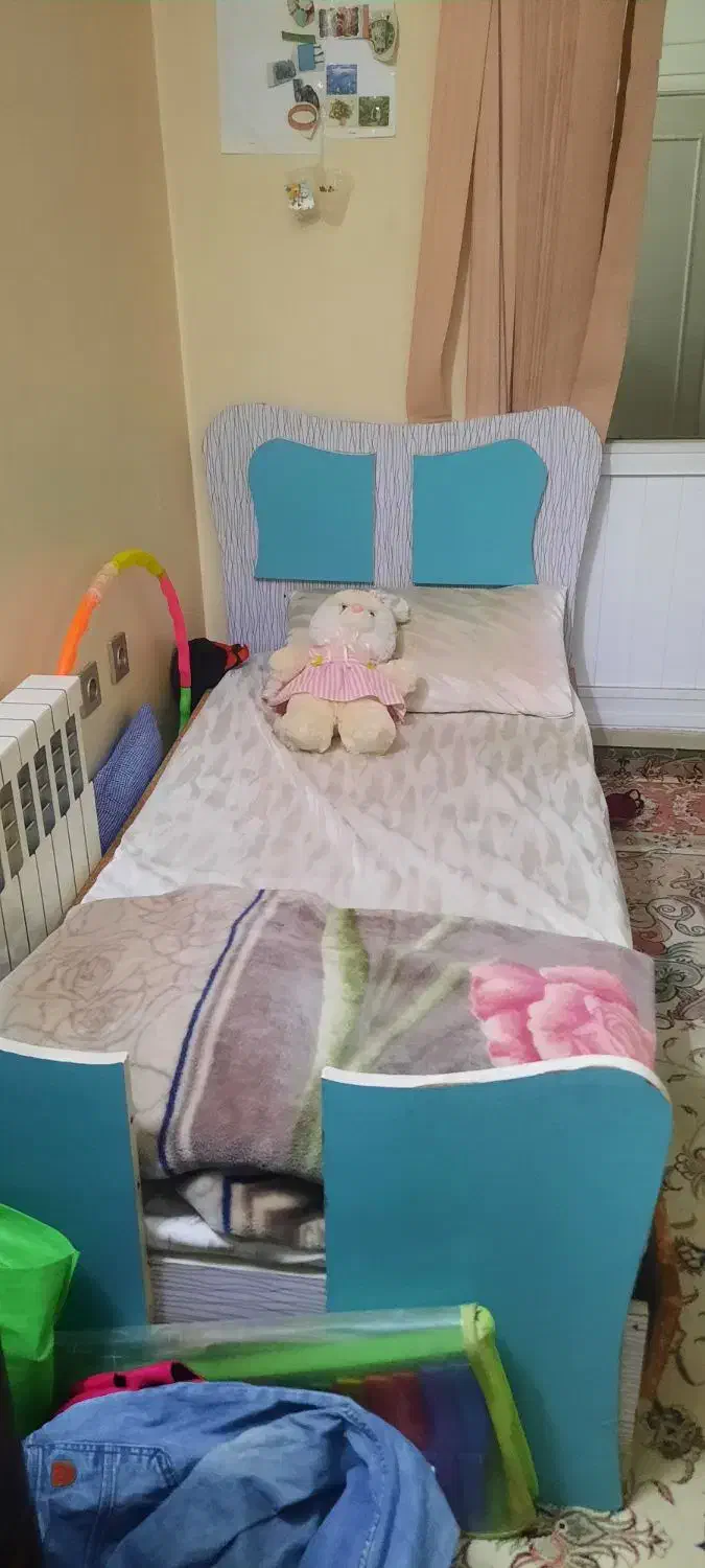 تخت کودک و نوجوان|تخت و سرویس خواب|مشهد, کوثر|دیوار