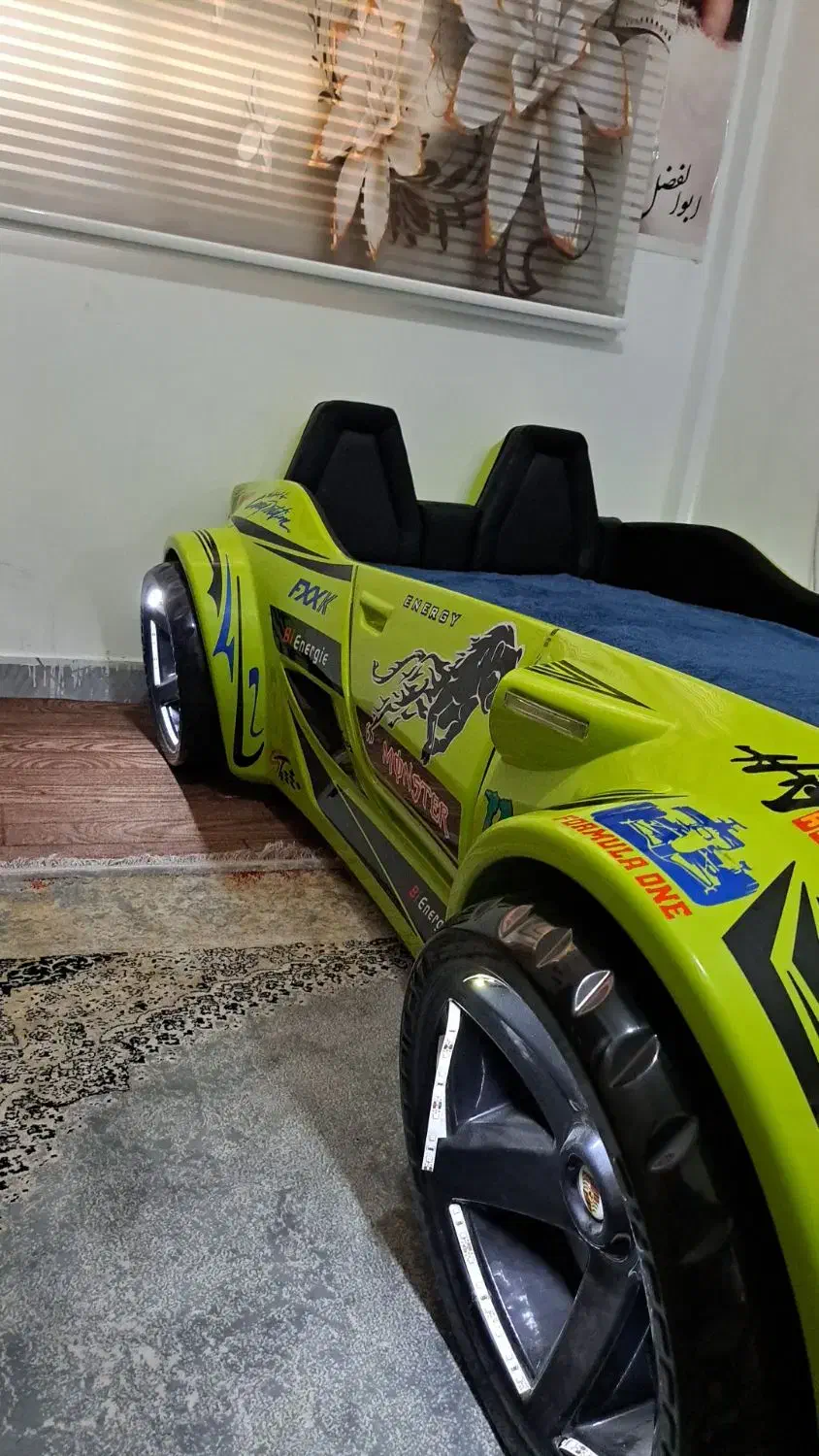 تخت سالم با تشک سالم نو|تشک تختخواب|نظرآباد, رسالت|دیوار